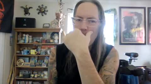 Snapshot of waterfire420 chatting on 02-18-25, 09:20 waterfire420 online show from 02-18-25, 09:20