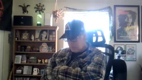 Snapshot of waterfire420 chatting on 10-18-25, 10:32 waterfire420 online show from 10-18-25, 10:32