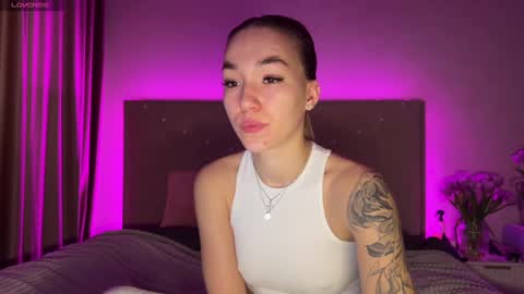 Snapshot of watergirl_ chatting on 03-12-25, 05:13 Im saving up for a new car help me online show from 03-12-25, 05:13