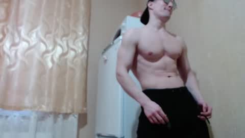 Snapshot of wayne6258 chatting on 02-17-25, 02:37 SexyMan online show from 02-17-25, 02:37