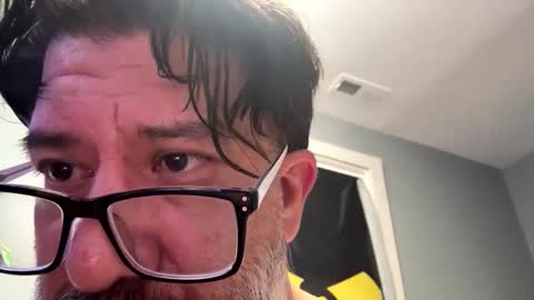 Snapshot of wb_rm__taz2020bi chatting on 02-15-26, 10:25 wb_rm__taz2020bi online show from 02-15-26, 10:25