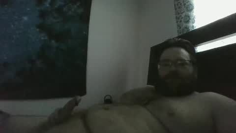 Snapshot of wd40willy chatting on 05-12-26, 01:41 Viking Man online show from 05-12-26, 01:41