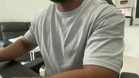 Snapshot of weaponx1 chatting on 01-16-26, 02:15 Weapon X online show from 01-16-26, 02:15