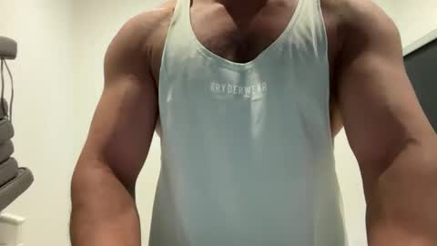 Snapshot of weaponx1 chatting on 02-17-26, 02:19 Weapon X online show from 02-17-26, 02:19