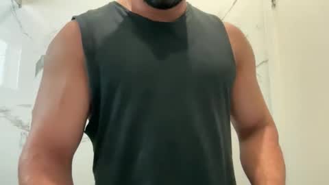 Snapshot of weaponx1 chatting on 02-26-26, 05:50 Weapon X online show from 02-26-26, 05:50