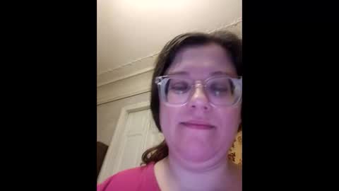 Marina online show from 10-25-25, 03:07