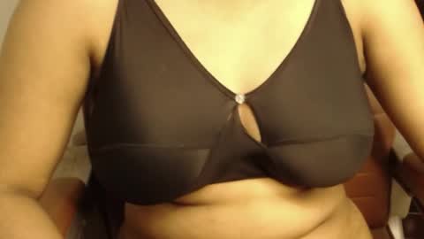 mina online show from 04-06-26, 09:54