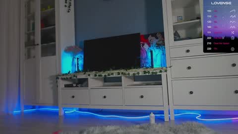  moon  online show from 12-18-24, 03:55