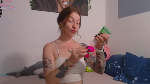  moon  online show from 09-14-25, 12:59