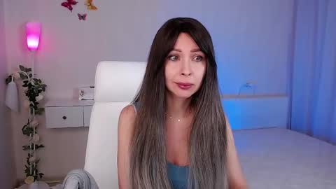 Wendi Foster online show from 02-19-25, 06:10