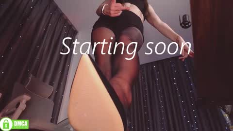 Snapshot of wendyemily chatting on 10-06-25, 06:00 wendyemily online show from 10-06-25, 06:00