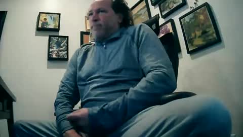 Snapshot of weseeyouwatching chatting on 01-08-25, 05:26 weseeyouwatching online show from 01-08-25, 05:26