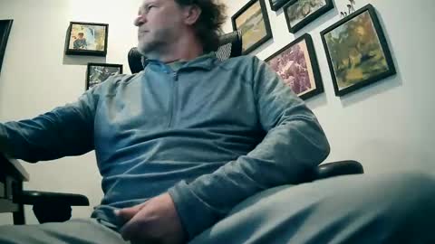 Snapshot of weseeyouwatching chatting on 01-10-25, 05:24 weseeyouwatching online show from 01-10-25, 05:24