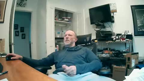 Snapshot of weseeyouwatching chatting on 12-01-25, 07:19 weseeyouwatching online show from 12-01-25, 07:19