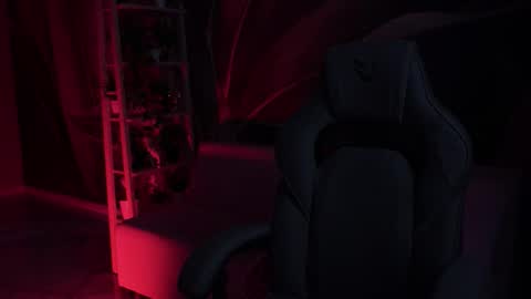 Snapshot of wesleegray chatting on 10-27-25, 01:09 little girl who is always rightLisa online show from 10-27-25, 01:09