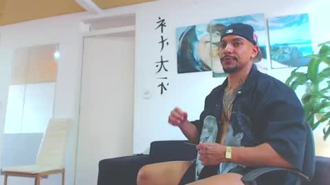 Wesley Rogger online show from 12-17-24, 07:26