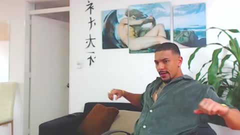 Wesley Rogger online show from 02-07-25, 08:10