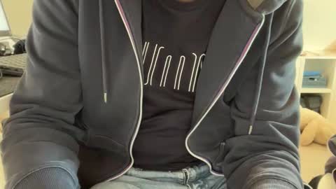 wet_adidasboy online show from 09-18-25, 08:16