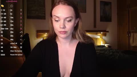 Lana online show from 11-27-25, 08:55