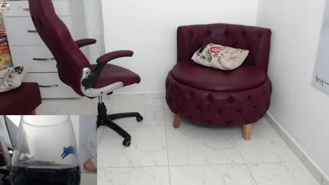 Diva online show from 01-03-25, 01:38