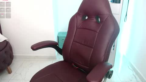 Diva online show from 02-22-25, 12:38