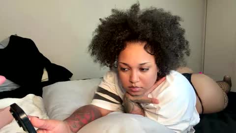 SheSquirts online show from 03-05-26, 01:23