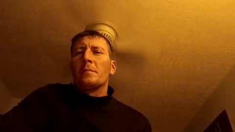 wetduck77777 online show from 04-08-26, 07:30