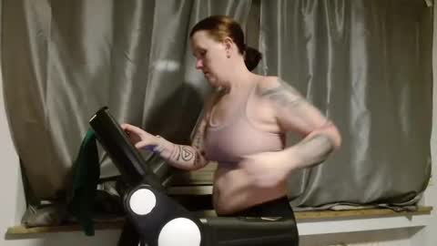 Snapshot of wetgerman2 chatting on 01-31-25, 04:58 Wetgerman online show from 01-31-25, 04:58