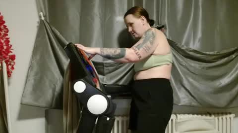 Snapshot of wetgerman2 chatting on 03-04-25, 10:27 Wetgerman online show from 03-04-25, 10:27