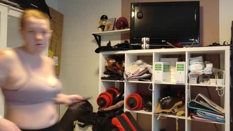 Snapshot of wetgerman2 chatting on 03-10-25, 04:03 Wetgerman online show from 03-10-25, 04:03