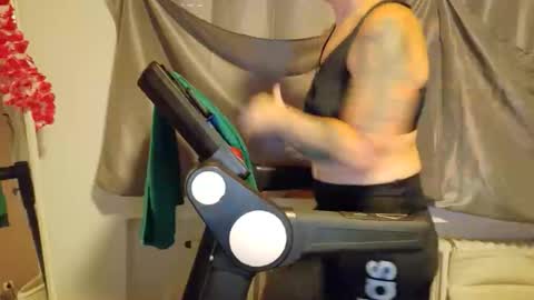 Snapshot of wetgerman2 chatting on 10-10-25, 06:01 Wetgerman online show from 10-10-25, 06:01