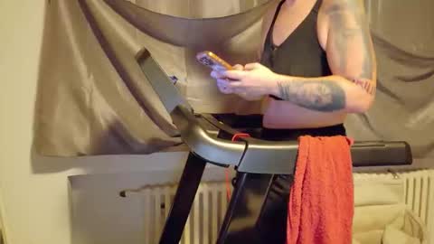 Snapshot of wetgerman2 chatting on 01-16-26, 06:28 Wetgerman online show from 01-16-26, 06:28