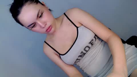 kiara online show from 01-10-26, 04:25