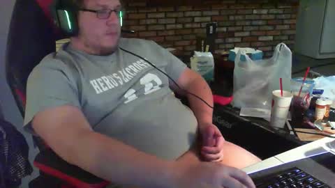 Snapshot of whateverdude555 chatting on 10-17-25, 11:18 whateverdude555 online show from 10-17-25, 11:18