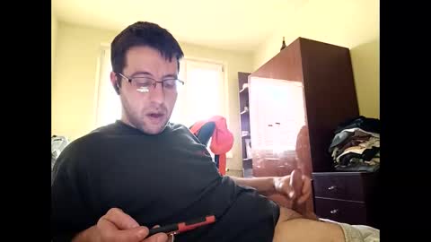 Snapshot of whatwouldyouliketosee chatting on 12-28-24, 12:56 stoffy online show from 12-28-24, 12:56