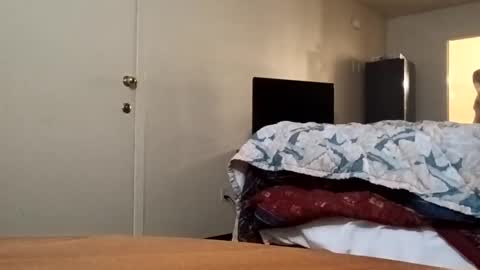 Snapshot of whichamajigger1 chatting on 10-31-25, 04:02 whichamajigger1 online show from 10-31-25, 04:02