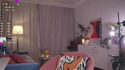 Anita online show from 12-15-25, 04:17