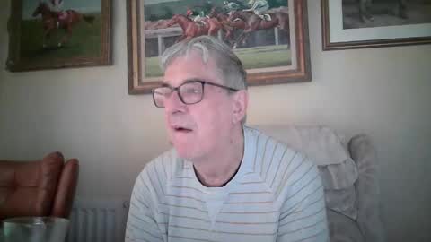 whitebriefs009 online show from 10-02-25, 08:32