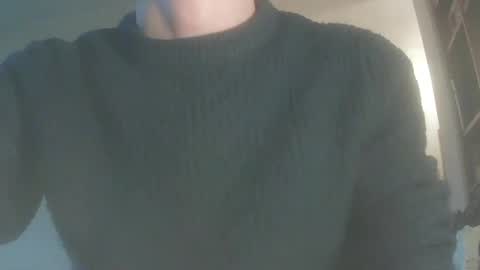 Snapshot of whiteduke81 chatting on 02-25-25, 04:10 Whiteduke online show from 02-25-25, 04:10