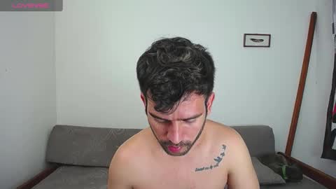 Dylan white online show from 01-11-25, 12:01