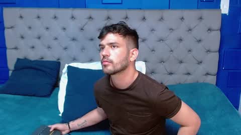 Dylan white online show from 02-07-25, 08:31