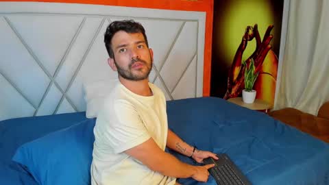 Dylan white online show from 02-18-25, 12:04