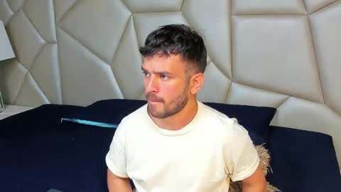 Dylan white online show from 03-11-25, 05:57