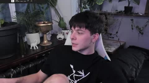 Gus online show from 02-04-25, 09:10