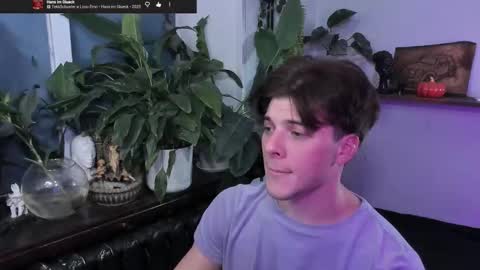 Gus online show from 10-31-25, 08:54