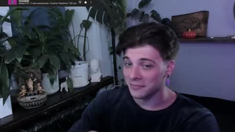 Gus online show from 11-23-25, 09:14