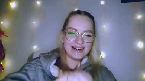 whitehex666 online show from 01-09-26, 01:47