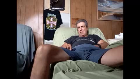 whitelion67 online show from 12-04-25, 02:43