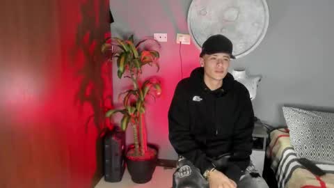 Snapshot of whiteman_0 chatting on 10-14-25, 02:34 whiteman_0 online show from 10-14-25, 02:34