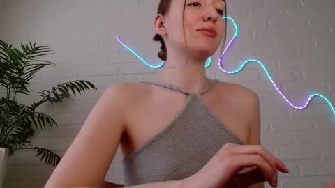 You wont find me here on Saturdays and Sundays  online show from 02-15-26, 10:58